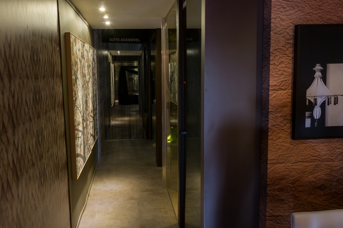 Linha Ambienta Stone Deep Metal - Cor. 24034683 - Projeto. Stand Abmoteis - Equipotel.jpg