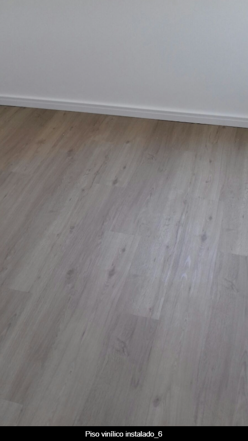 Piso vinilico Instalado_06.png