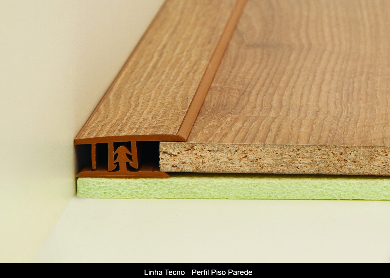 Linha Tecno - Perfil Piso Parede.png