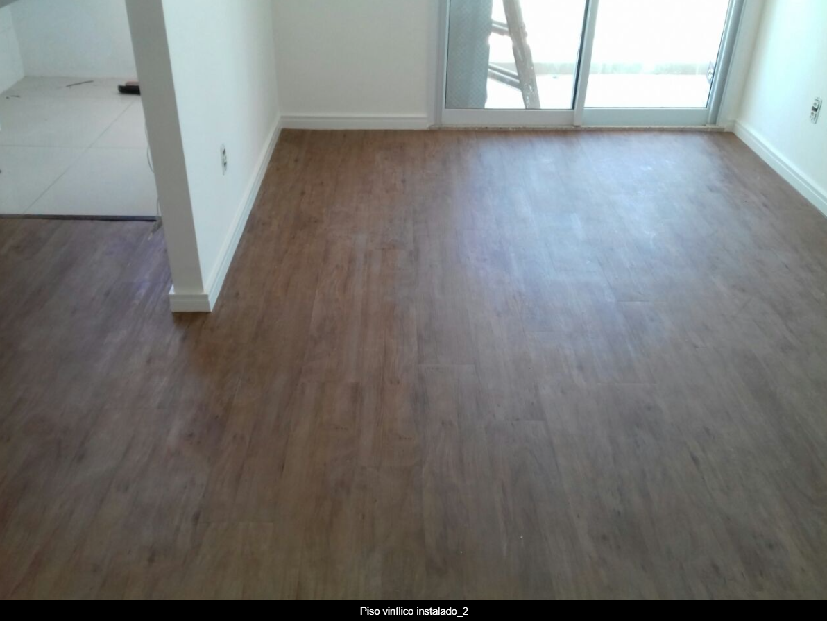 Piso vinilico Instalado_02.png
