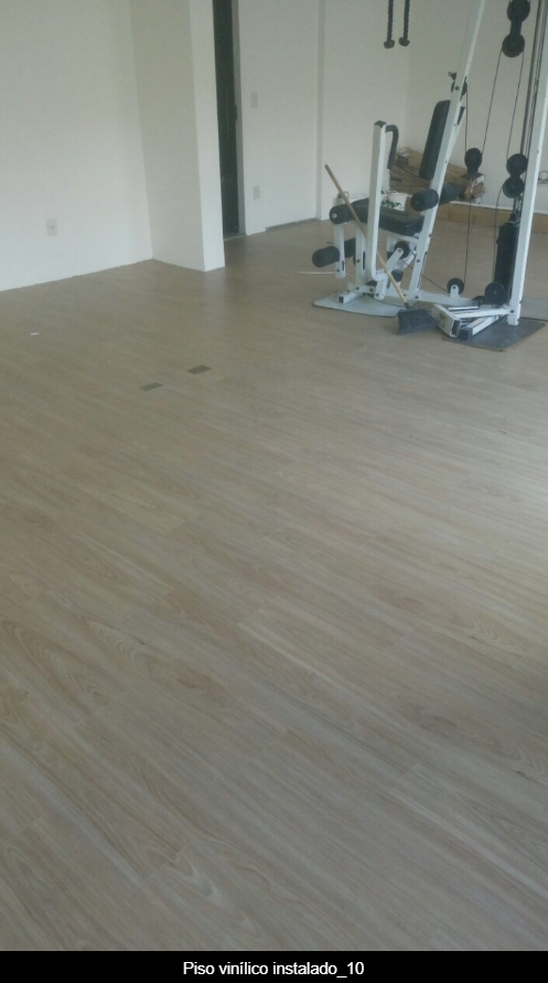 Piso vinilico Instalado_10png.png