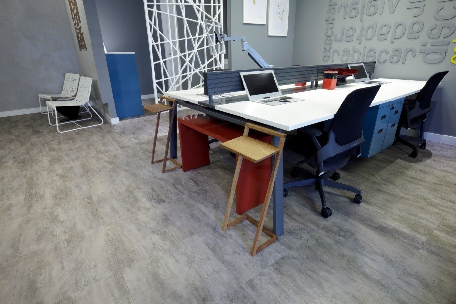 Linha Ambienta Stone Titanium - Código 24034681- Projeto. Mostra Kaza - Office Lindenberg_2.jpg