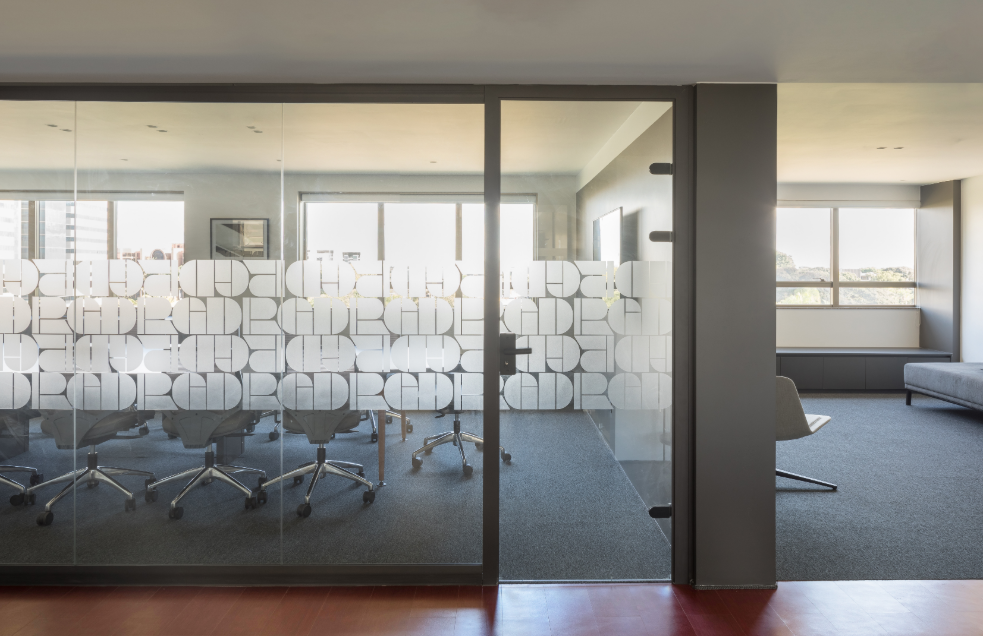 Ambienta Coleção Make It Massai Red- código. 24074548- Arquitetura. Bloco Arquitetos_03.png