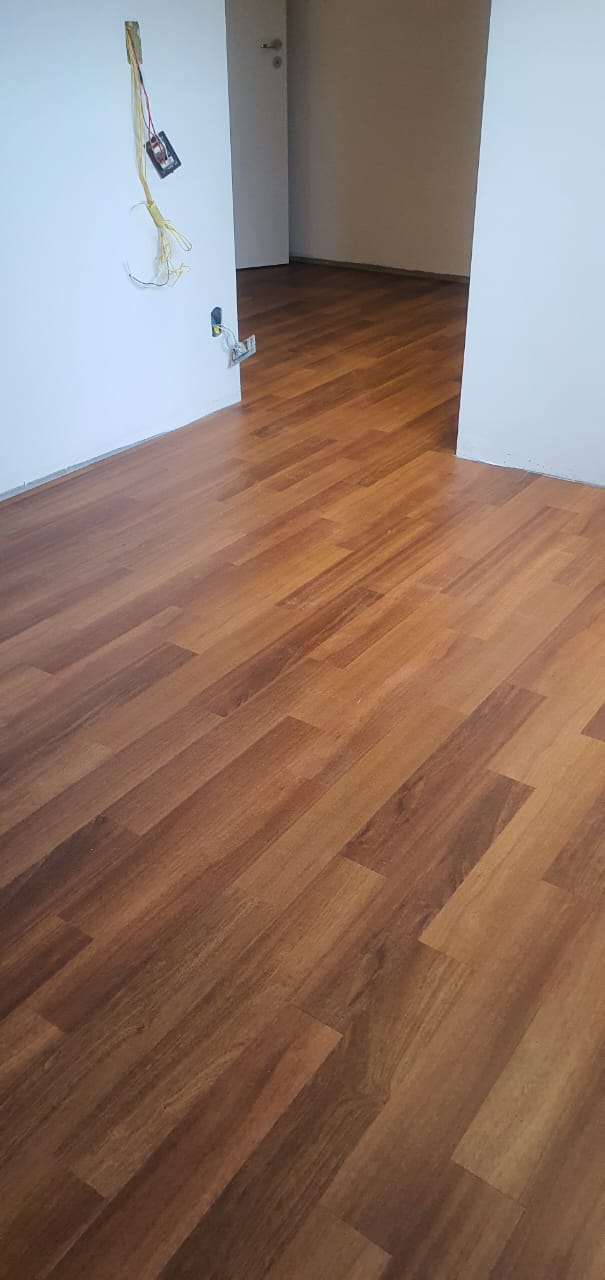 Piso Tarkett Grapia 5mm 3.jpeg