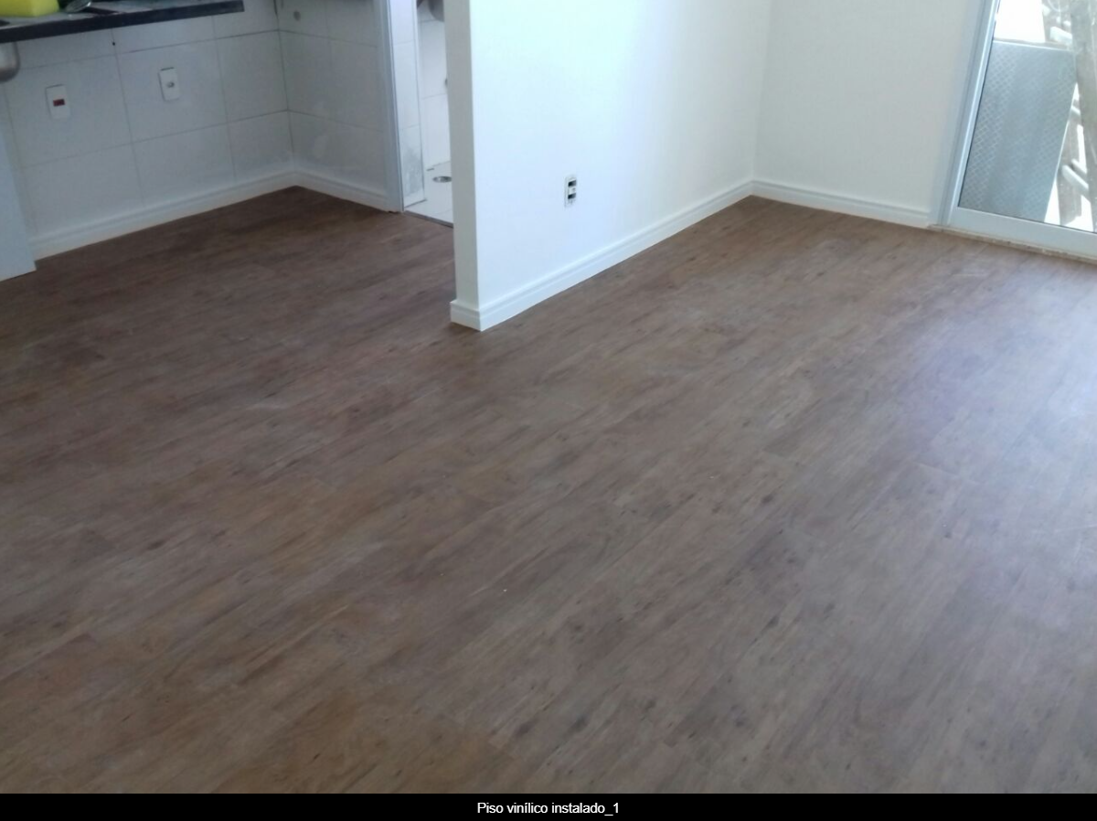 Piso vinilico Instalado_01.png